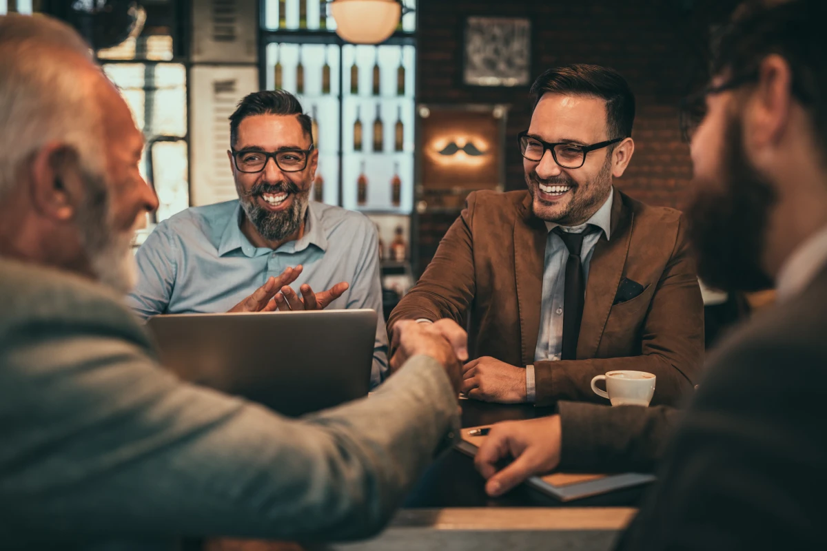 Apport en société d'un fonds de commerce : un levier stratégique pour les entrepreneurs